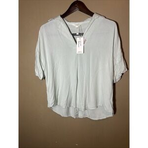 Sim & Sam Short Sleeve Blouse Top Back Buttons Women's Size M sea foam, NWT